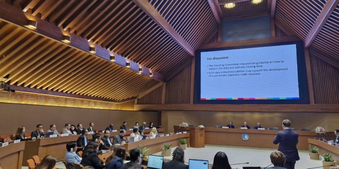 ایران آمادگی کامل برای همکاری بین المللی برای توسعه تجارت الکترونیکی فرامرزی دارد.