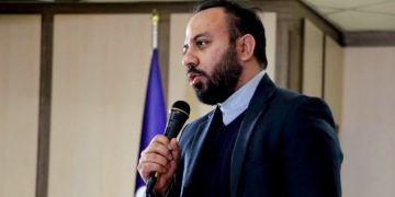 تولید و صنعت نیازمند همکاری و مساعدت خیرین است