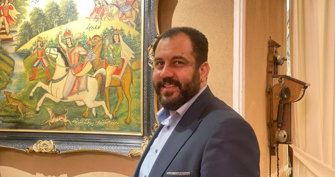 دوستان نامرد و دوستی های بی اساس که در آن در رفاقت خیانت می شود